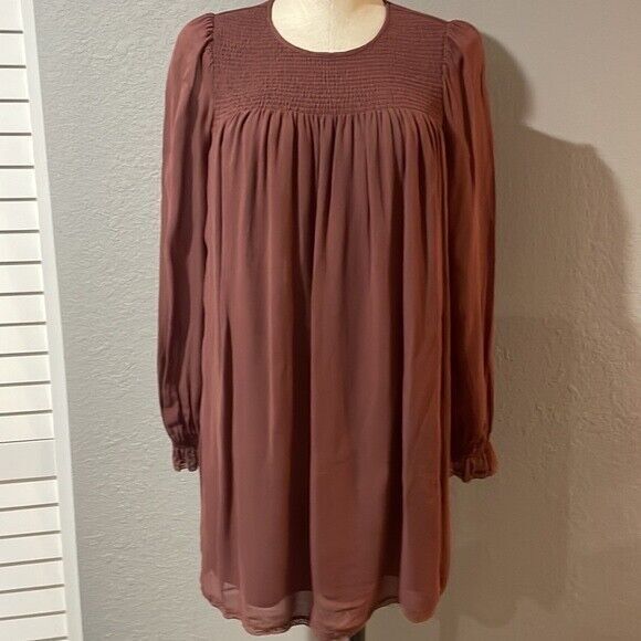 Wilfred Aritzia Babydoll Smocked Mini Dress size S Burgundy Crew Neck - Picture 2 of 13